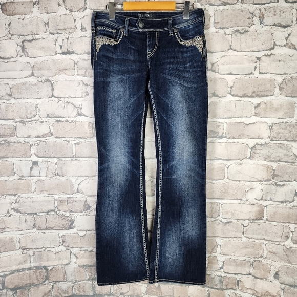 Silver Jeans Tuesday Low Rise Factory Fade Whiskered Size W29/L33 Dark Wash - Picture 2 of 16